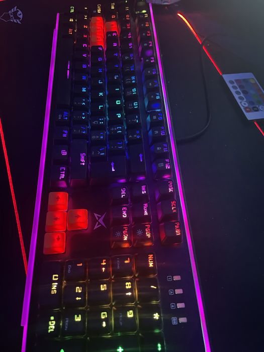 Selling Matrics Phantom PT Optical-Mechanical Keyboard64283964005122120