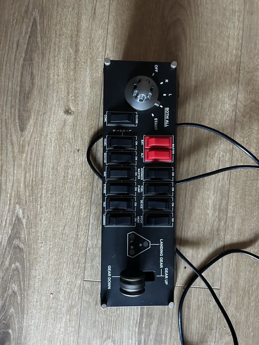 Saitek flight panel flight simulator