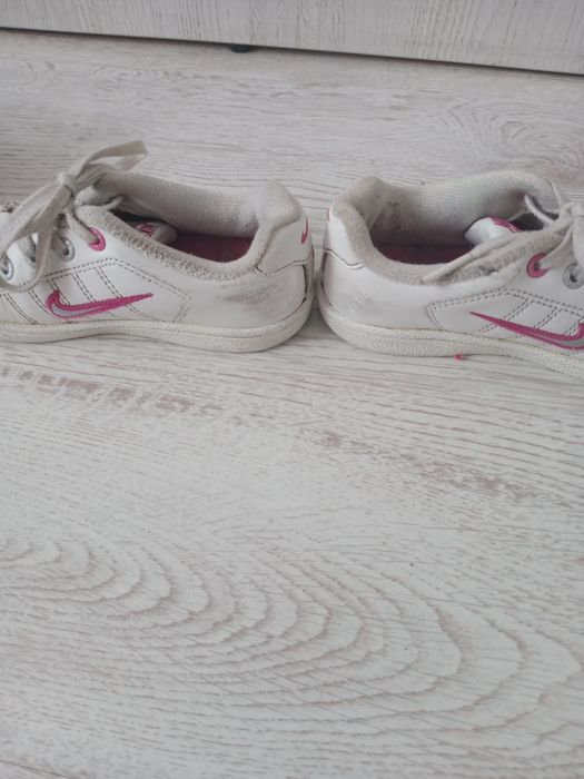 Buty Nike rozmiar 25,5