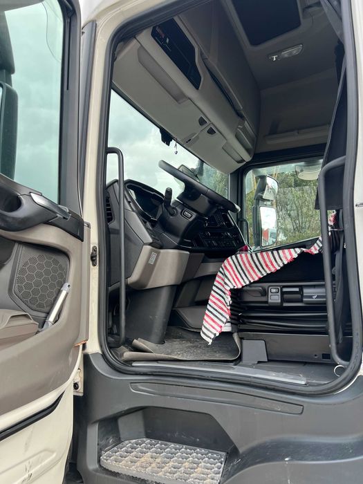 Scania  R450   .