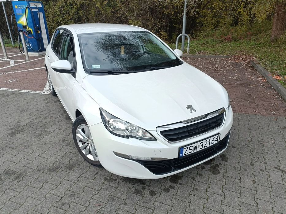 Peugeot 308 stan bardzo dobry, zadbany, salon polska