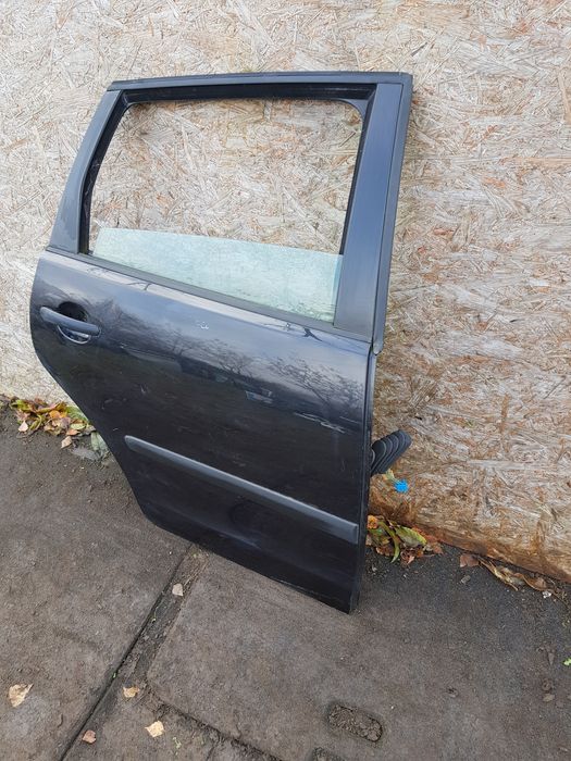 Vw Polo 4 Drzwi Prawy Tył