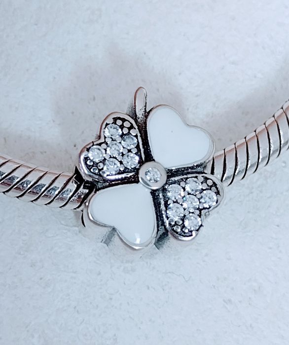 Charms koniczyna szczęście s 925