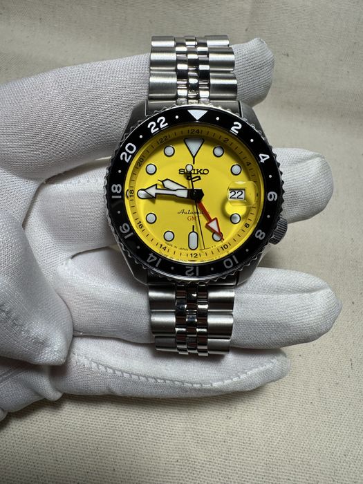 Seiko 5 Sports  GMT SSK017