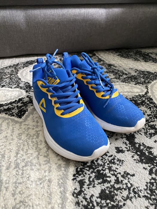 Кросівки жіночі для занять спортом peak ukraine