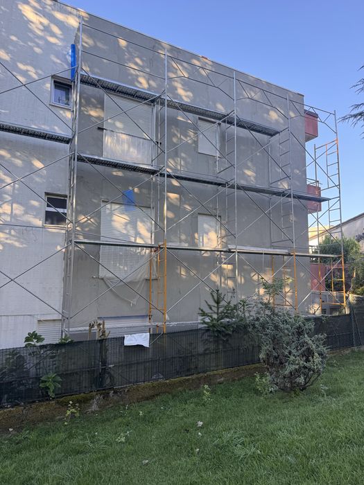 Serviços de trolha  remodelaçoes e construção