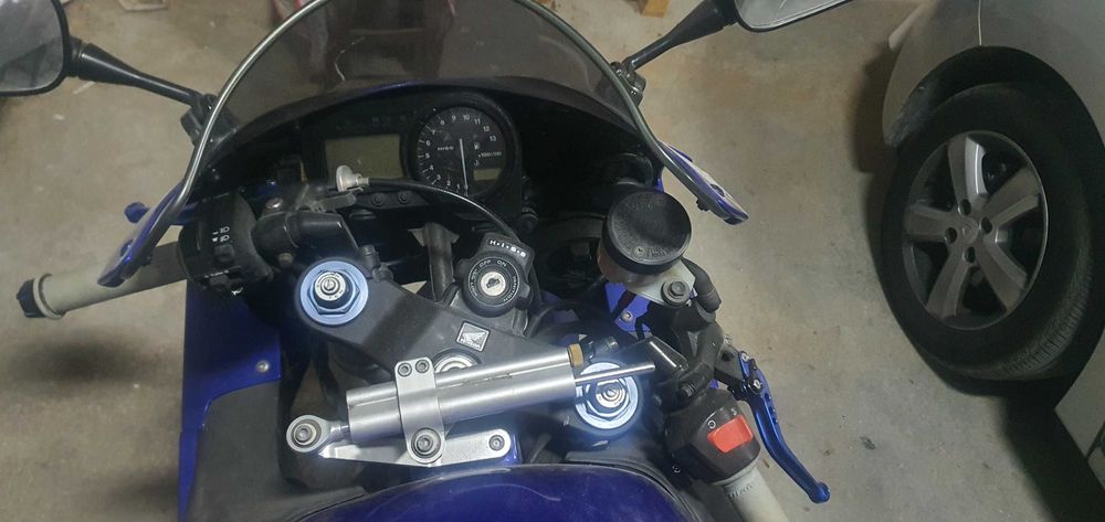 Vende-se ou troca-se honda cbr 954