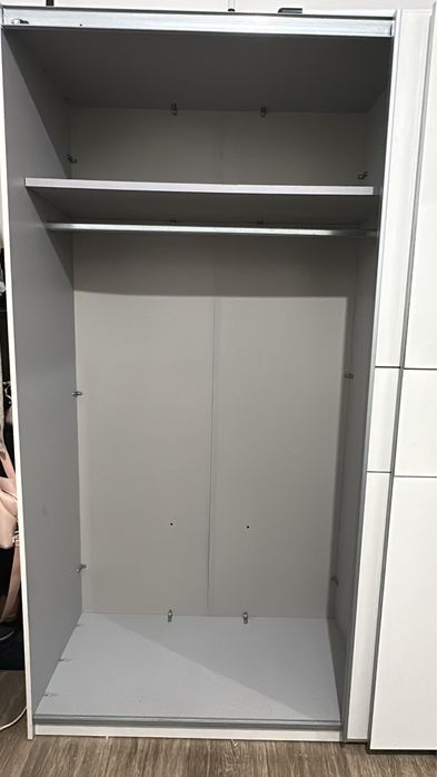 Roupeiro / Guarda Roupas