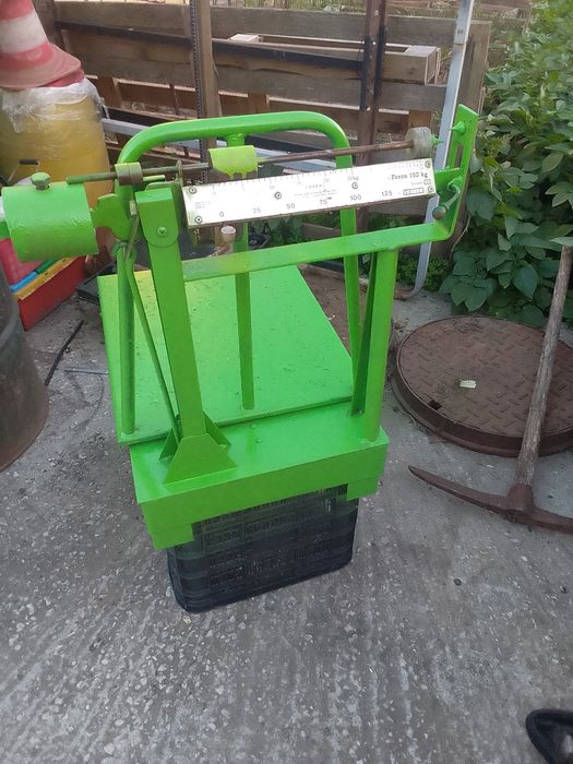 Balança pesa até 150kl