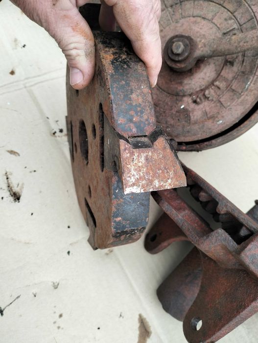 Лущилка кукурузы ручная  ( Фреза по дереву 23 см 350 гр) бу