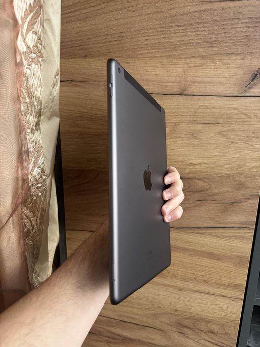Планшет  iPad 8Gen 32Gb 10.2” Wi-Fi +LTE