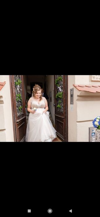 Sprzedam suknię ślubną 42-48