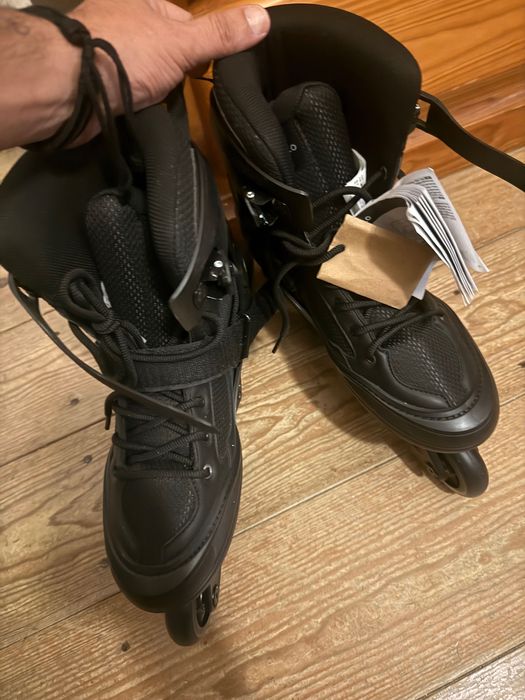 Patins em linha novos (por estrear)
