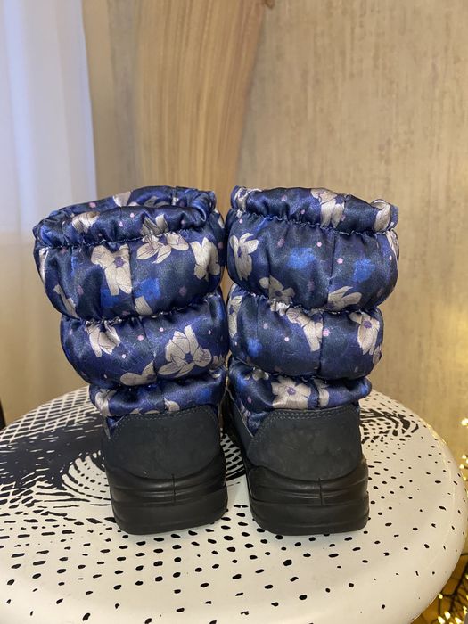 Сапожки зимові на дівчинку.  Сапожки Skandia. Розмір 29