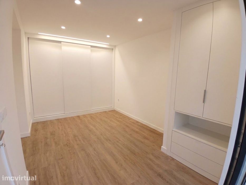 RESERVADA- Moradia T3 com jardim e acessibilidade