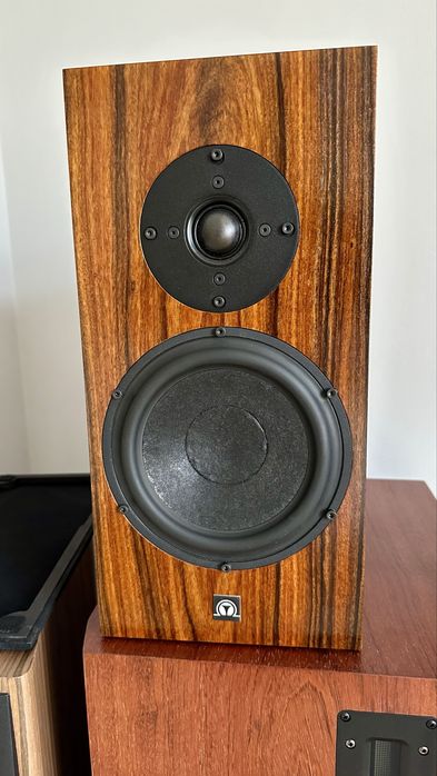 Akkus Monolith S Limited Edition