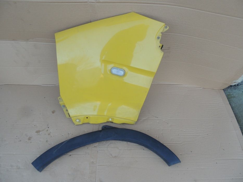 Błotnik przedni lewy Renault Master II 2 lift 03-10 Opel Movano CMB37