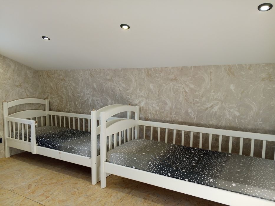 Двухъярусная деревянная кровать белого цвета Белая Церковь