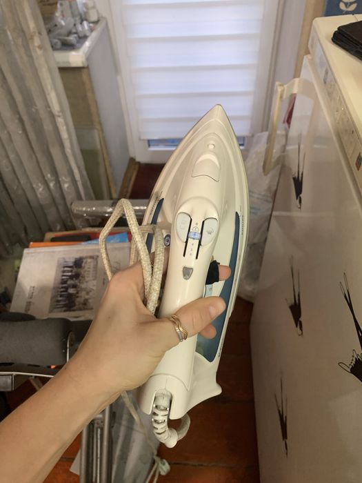 Праска  утюг Philips