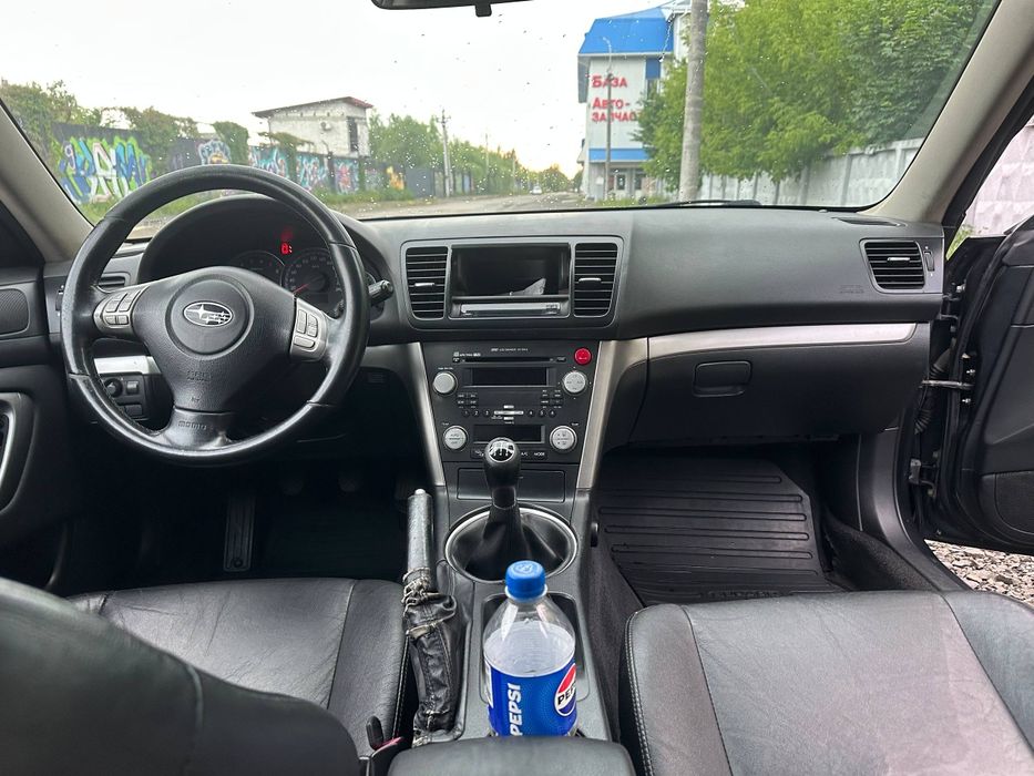 Автомобіль Subaru Outback 2.5 (2008 р.в).