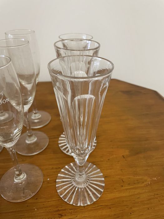 Conjunto de 12 flutes - copos altos