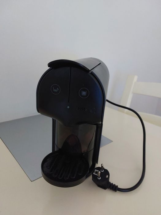 Máquina de café Delta Q pronta a utilizar