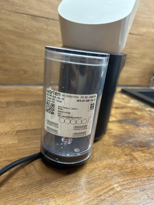 Máquina de café Vertuo Pop