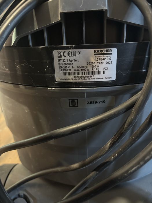 Продам пилосос karcher nt 22 1 ap te l