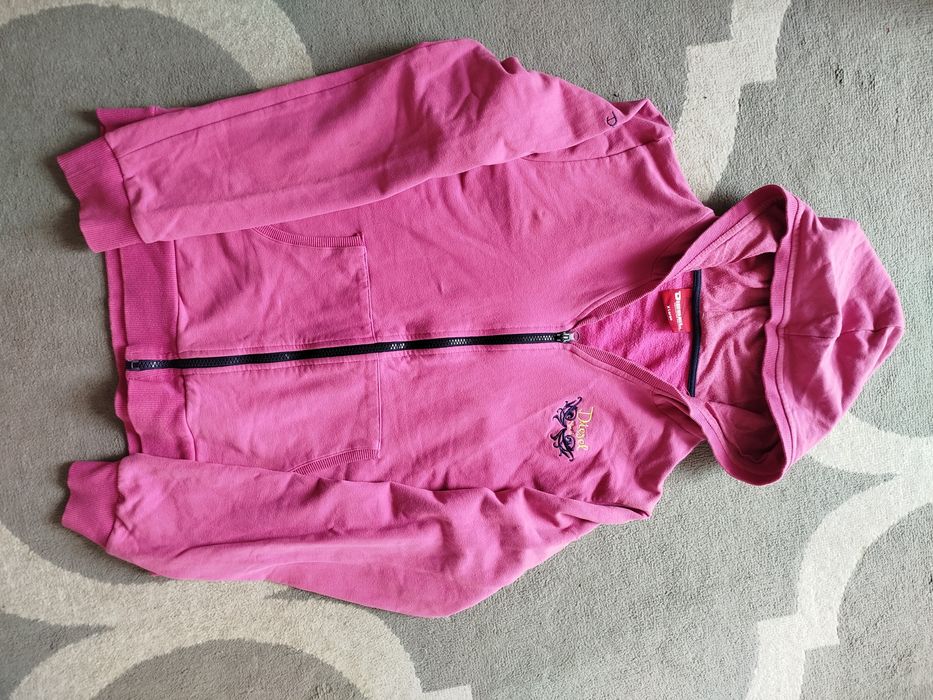 Zestaw ubrań damskich