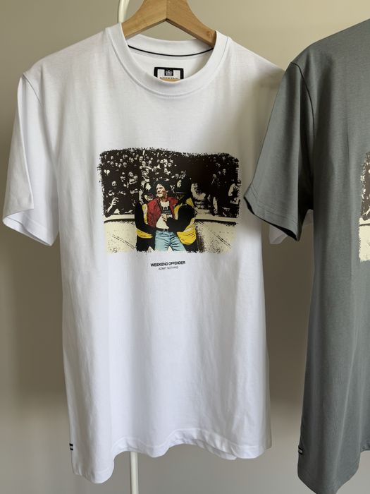 Футболка Weekend Offender