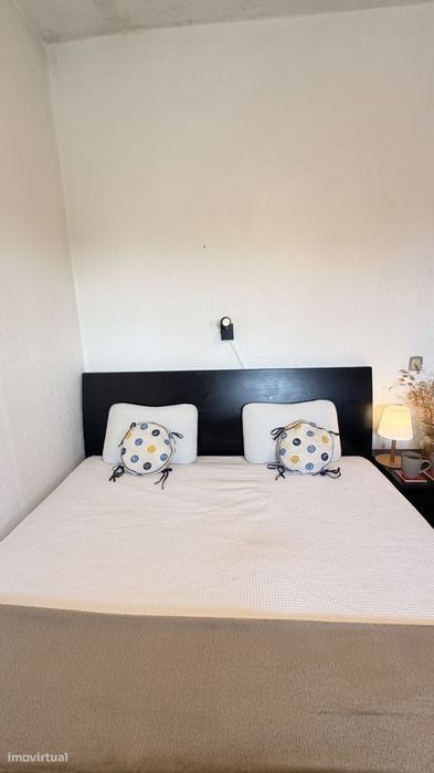 Quarto para arrendar na Sobreda | com contrato e recibos