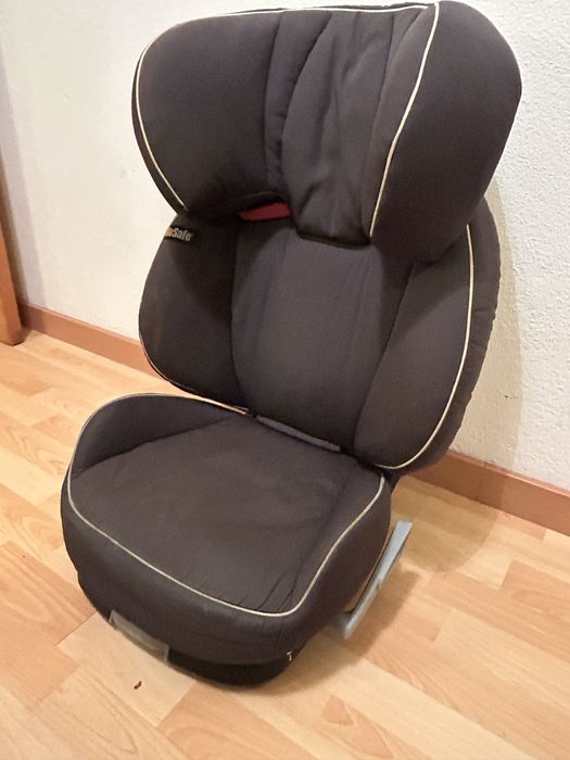 BeSafe iZi Up X3 Car Seat with ISOFIX