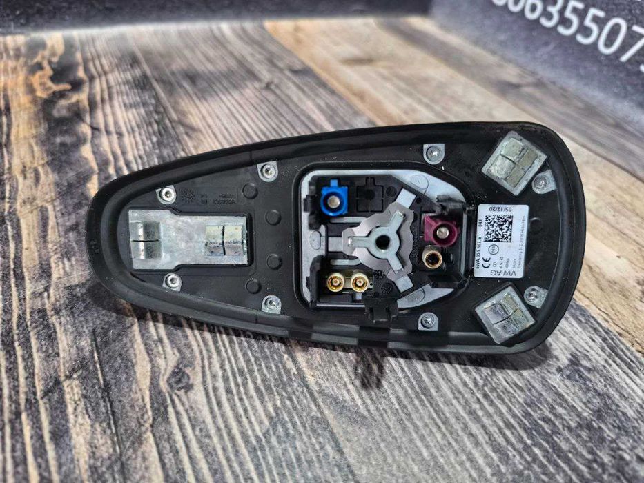 GPS антена радіо плавник акули VW ID.3 ID.4 Golf 8  5WA035507E