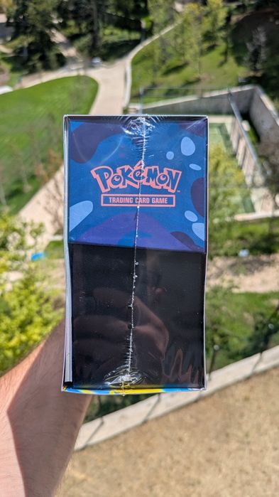 Pokémon TCG: Chaos Rising Elite Trainer Box