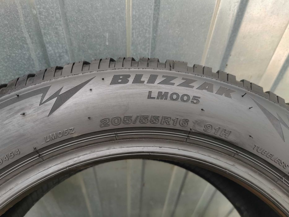 400) Opona - 205/55/16 - Bridgestone - 6.5mm - 1x2024 - Zimowa