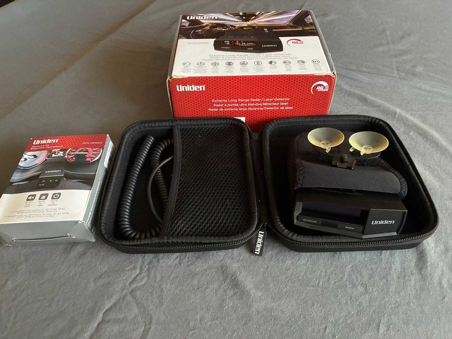 Antyradar Uniden R8 dodatkowo hardware kit