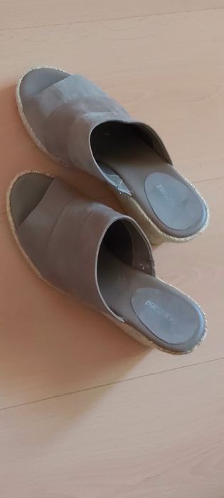 Sandálias " Cinza "