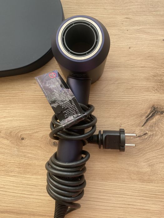 Фен Dyson Supersonic HD07 б/у