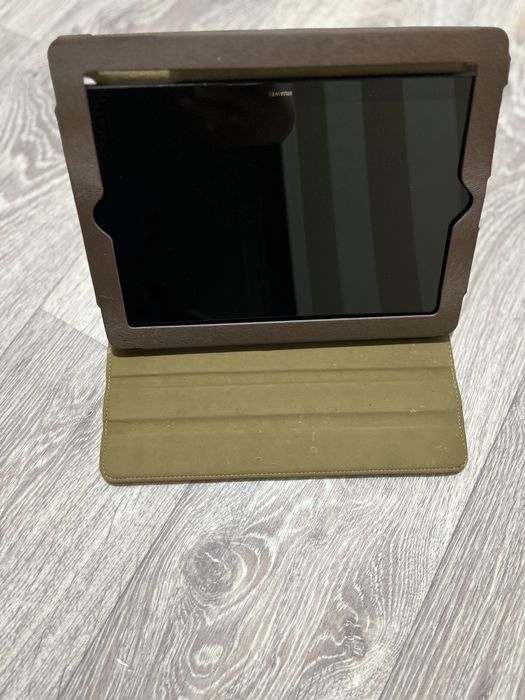 Планшет Huawei 32Гб