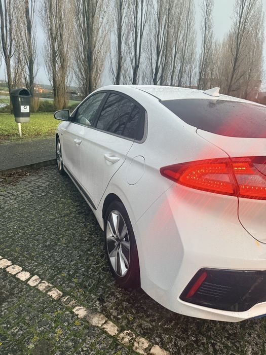 Hyundai ioniq hibrido GPL