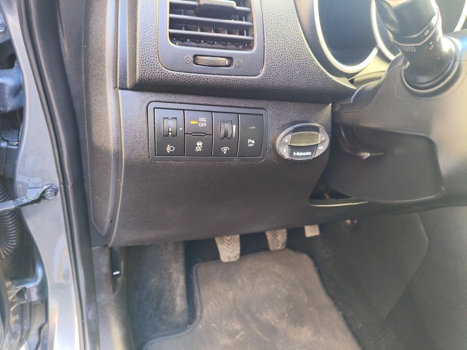 Kia Venga 1,4b Webasto klima