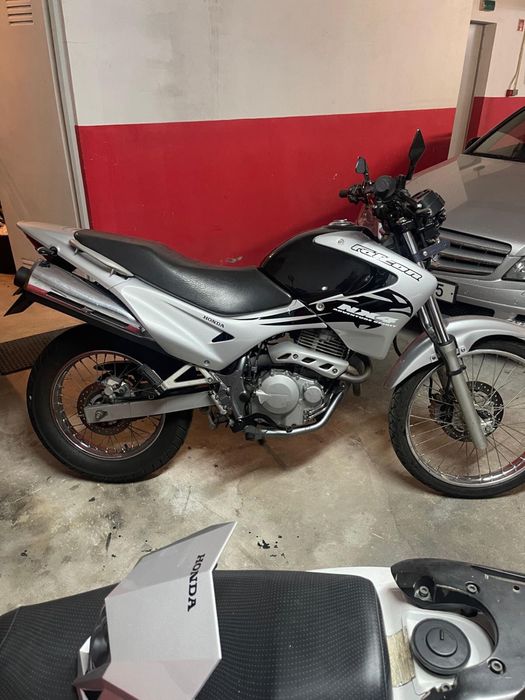 Mota honda 400 nx