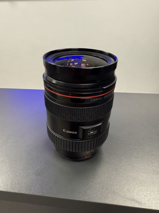 Canon EF 24-70mm f/2.8 L USM
