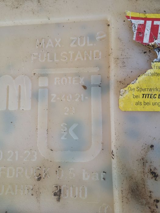 Contentor / Depósito / Cisterna 1000 Litros