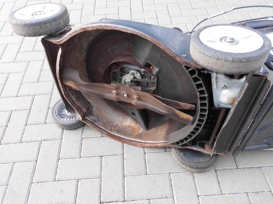 Kosiarka spalin.Honda IZY  53-napęd