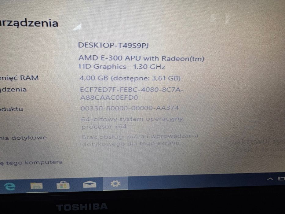 Laptop Toshiba Satellite C670D-11G