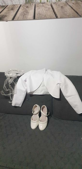 Alba komunijna dla dziewczynki