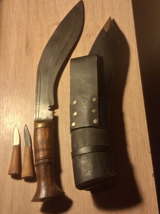 Oryginalny nóż kukri (Khukuri) – Stan Bardzo Dobry!
