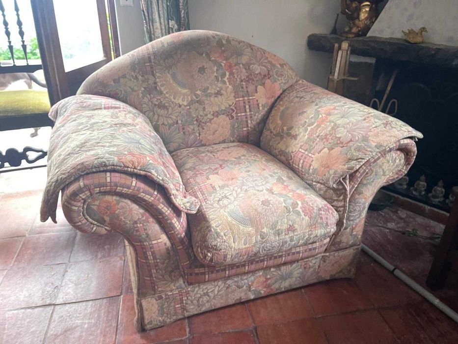 Conjunto de dois Sofás