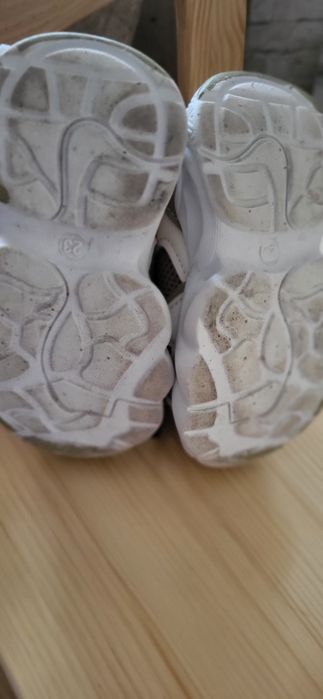 Кросівки дитячі унісекс відмінний стан